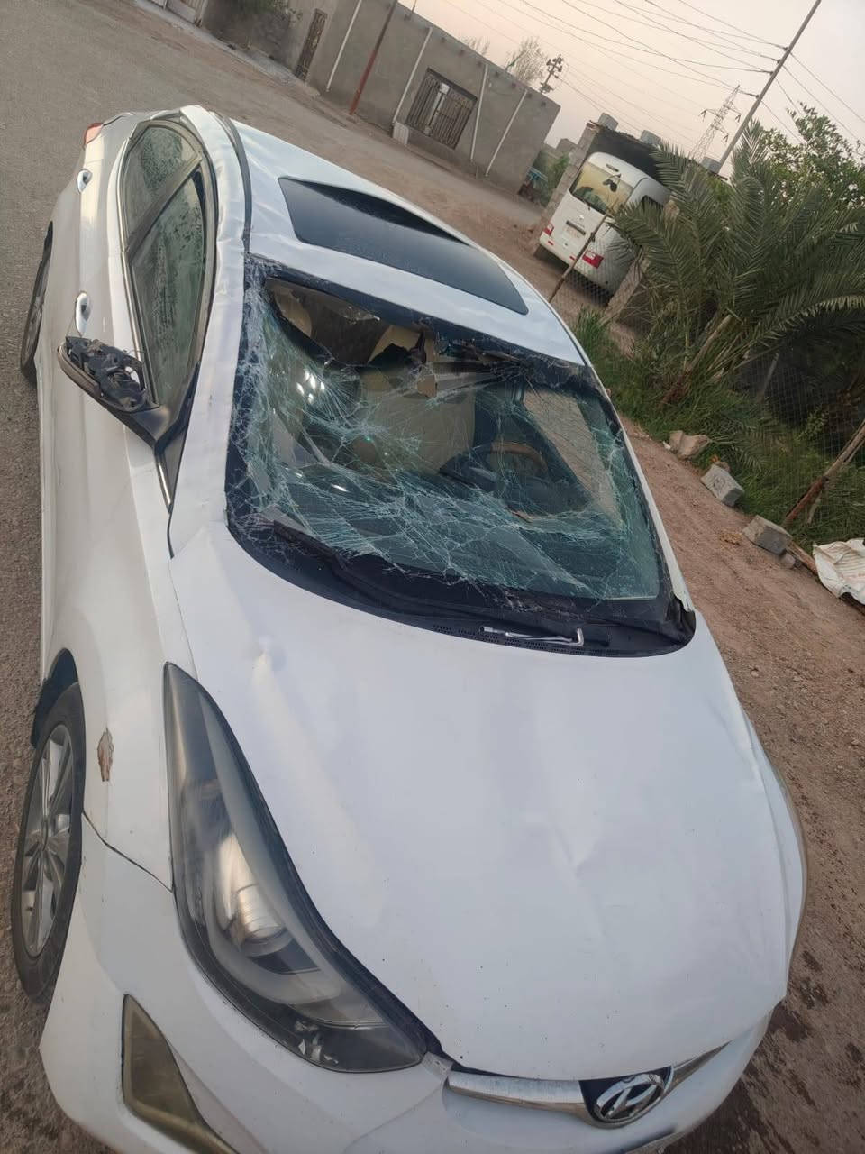 سلام عليكم النترا البيع 14 شكل 16 فول مواصفات محرك 200 شغاله وتمشي بصوره جبده تبريدشغال دواخل حلوه صاج مكلوبه كلبه واحد علا قماره  البيع السعر 70 وبيها مجال الطيبين عنوان ميسان علي الشرجي (***********)
