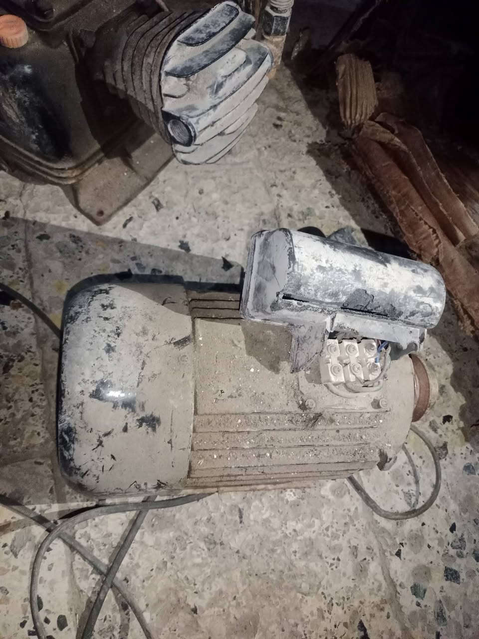 مكلف يلنشر مواطير كلمن وسعره اتصل وادلل
‏‪***********‬‏
