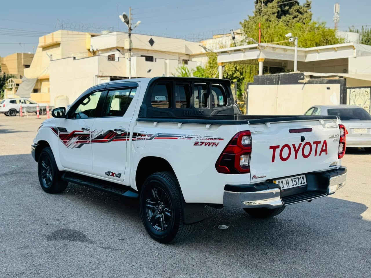 🚘 للبيع | تويوتا هايلوكس 2023 – فورويل

🔹 الموديل: 2023
🔹 النوع: فورويل 4×4
🔹 الوقود: بنزين
🔹 الگير: أوتوماتيك
🔹 المواصفات: فول مواصفات «ساز»
🔹 الرقم: أربيل وكالة – تحويل
🔹 الممشى: فقط 50000 كم — أخت الزيرو ✨
🔹 الكفالة: مكفولة كفالة عامة
🔹 دوشمة بلادية
🔹 الدهن: دهن شركة، مبدل إلها
📍 الموقع: اربيل نفس اربيل
🔹 قباغ المحرك مفتوح بسبب طالع ولف صلحنا ب شركه
🔥 سيارة نظيفة ومواصفاتها كاملة، جاهزة للفحص والبيع.
سعر 269 مجال قليل
للاستفسار والتفاصيل: 
***********
