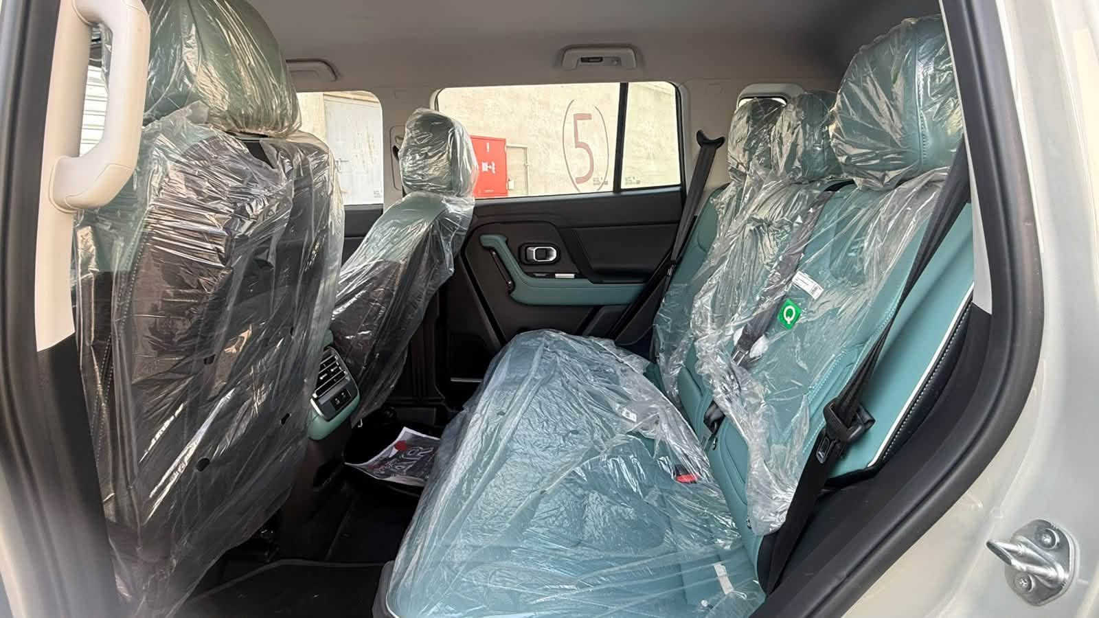 جيتور T1
موديل ٢٠٢٦ 
سيارة شبه زيرو بعدها بحالة الوكالة داخل الضمان ماشية ٦٠٠٠ فقط 
السيارة بانزين فقط 
مكفولة كفالة عامة 
باسمي تحويل ثاني يوم 
مواصفات كومفورد 
ضمان شركة هارلي 
السعر ٣٤مليون ونص 
مكانها بغداد شهداء البياع 
***********
