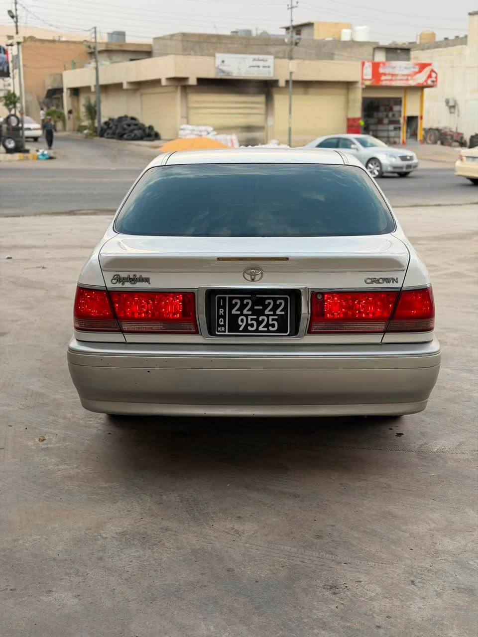 مەلیکەی موس (d4 171) دیفۆڕی بچوک ٢٠٠٢
***********
بۆ فرۆشتن یان گۆڕینەوە بە شتێک بە دڵم بێت 
(٧٥) هەزار ڕۆشتوە بەشەرت کۆمپیتەر 
کۆدی هەیە 
یەک دوگمەیە 
یەک پارچە بۆیاخی هەیە لەگەڵ شوێنی موسەکانیا 
دەعم و لێدراو و قرچی نیە 
کەڤەر گۆڕاو بەشەرت 
چاڵ و شوختی نیە سەیارەکە لۆکە ماشاللة 
هەمو مەسرەفێکی کراوە 
تەقەو ڕەقەی نیە 
تەبرید و گەرمی بەشەرت 
برێکی بەستراوە 
ڕۆنی مەکینەو هایدرۆلیکی گۆڕاوە 
ویل نەجمە تایەی تازەیە 
یەک دینار مەسرەفی تیا نیە 
سعری( ٥٥ )وەرەقەو معامەلەیەکی کەم 
 کونی گەرمی گیراوە 
تەبریدی بەر قاچ چاک کراوە 
پۆڵیش کراوە 
هەمو گیانی لۆکە لەسەر دەقی شەریکەیە 
ئەگەر موشتەری نیت سەری خۆت و منیش مەئێشێنە 
***********
ئەدمینی ❤️
