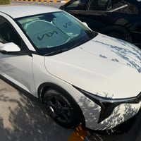 كيا K4  خليجي -٢٠٢٥ وكالة نيم ماشية ١٠،٠٠٠ بدون اي حادث عدا شخط بدعامي...