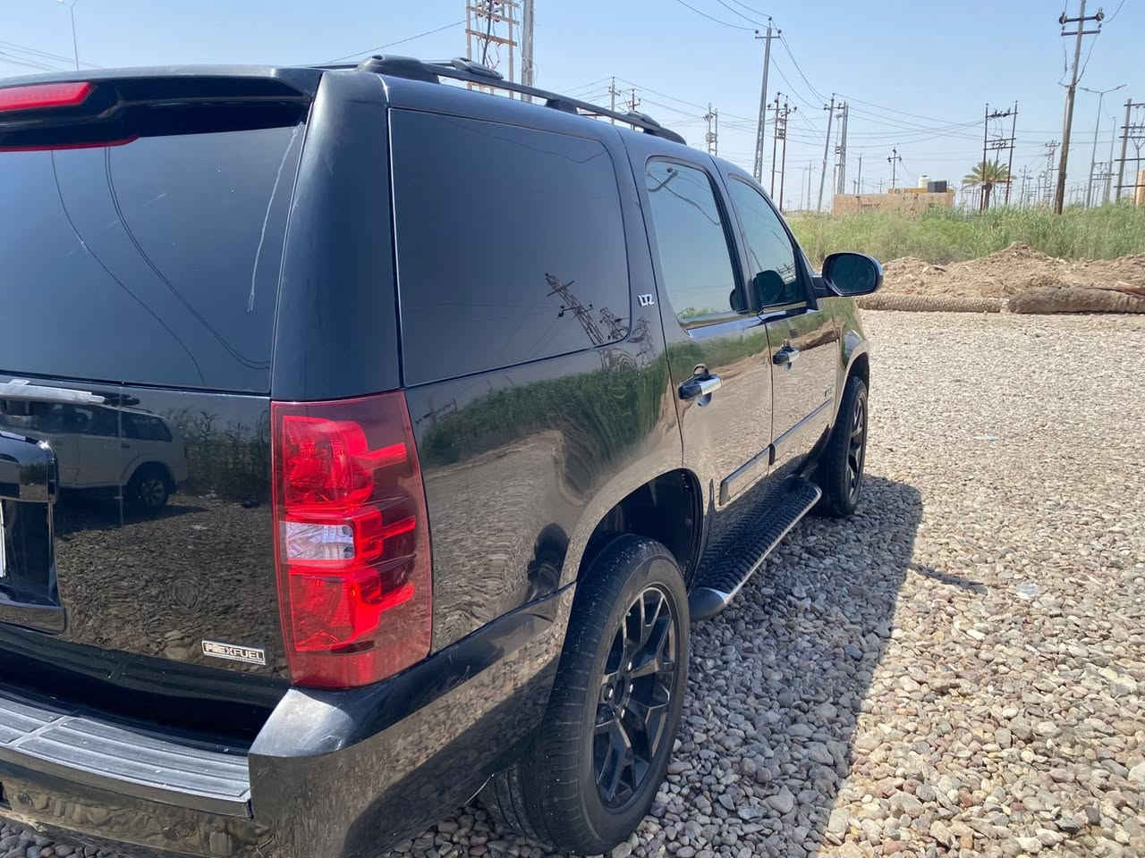 تاهو ٢٠٠٧خليجي للبيع اومراوس حسب القناعه بسمي فتحه كشن منفصل مري كهرباء كشنات كهرباء جاهزه مكفوله من الضربه بيه صبق باب خلفي  صبق بدون دواخل حجم المكينه 5.300 8 سلندر تحويل او وكاله ثاني يوم لتواصل ***********
