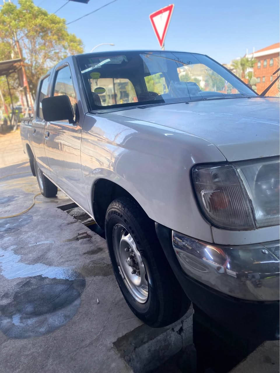 nissan pickup
نیسان مودێل ٢٠٠٢ موزائیده‌ ساق ساق بی ده‌عم بی لی دراوی 
پێشودوای كه‌پس  سه‌قف و شانی به‌شه‌رت 
گیڕومه‌كینه‌واكسل به‌شه‌رت كامل كاره‌بای به‌شه‌رت چوارتایه‌ی جوانو بێ عه‌یبی له‌ سه‌ره‌ 
ته‌قه‌و ڕه‌قه‌ی به‌شه‌رت كامل پێشی تازه‌ دا گیراوه‌
سعری ٤٥گه‌لاو مه‌عمه‌له‌ 
ناونیشان هه‌ڵه‌بجه‌ی شه‌هید
ژم***********
*********** حلبجة, السليمانية
