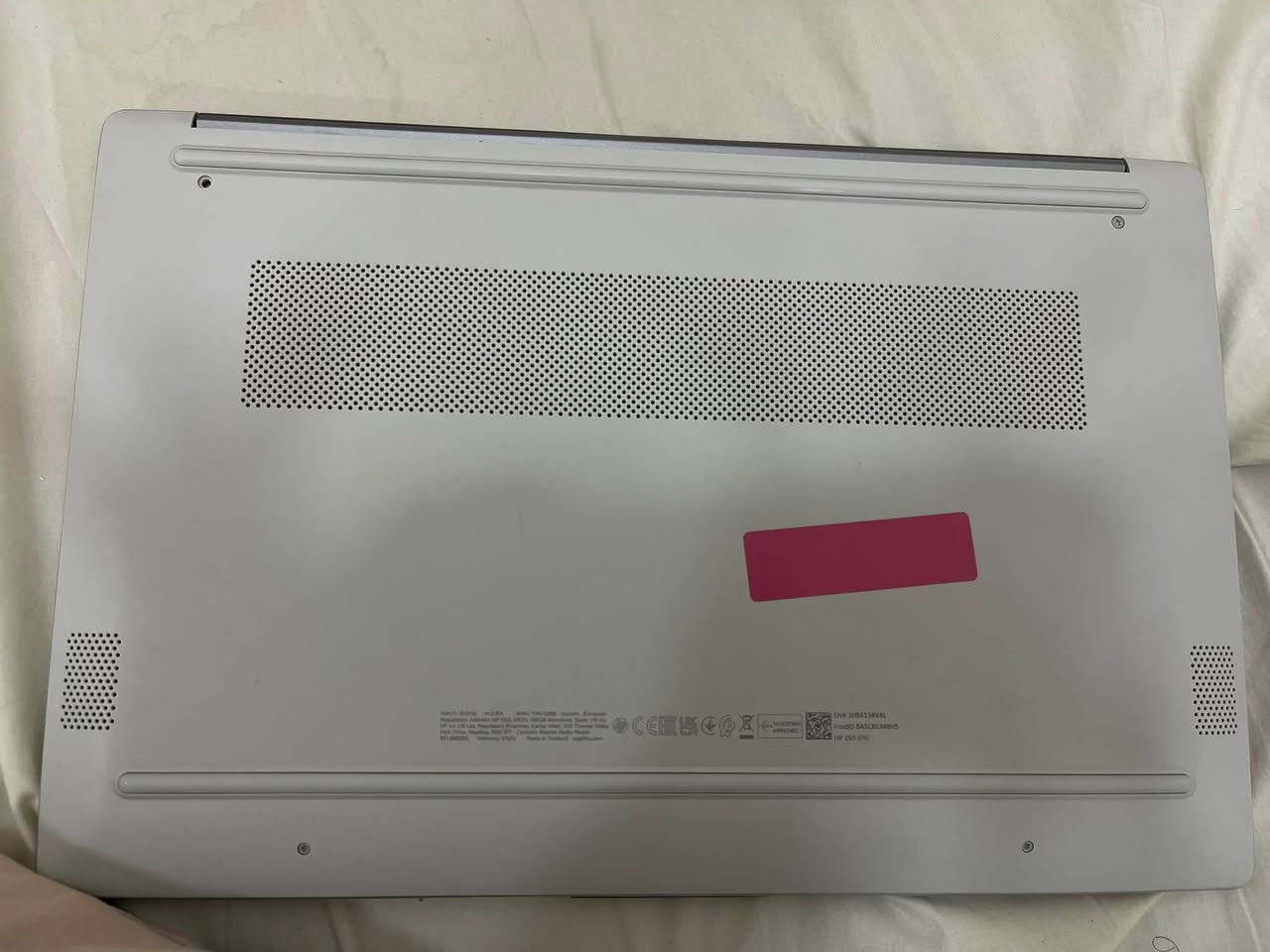 لابتوب hp للبيع
I3-1315U

جيل ال١٣

500gb ssd

8gb

وندز١١ اصلي مفعل بي

الابتوب نظيف كلش ومامستخدم هواي

٣٥٠ الف سعره
***********
