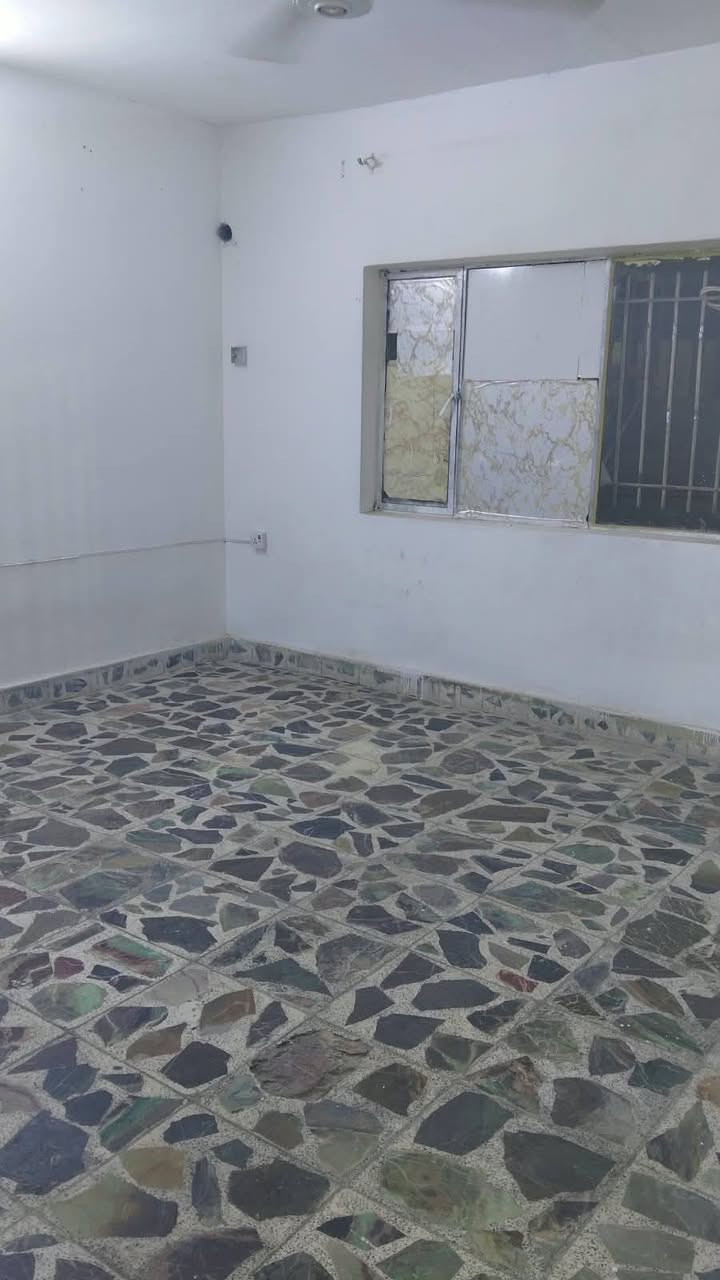 ١٦٠م • غرفتين • مربع ٤٠٠