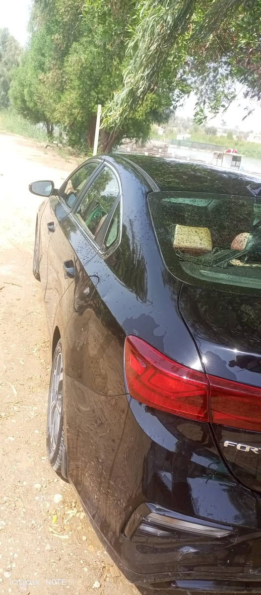 موديل  2021
العداد : 98 الف كم متر
الضرر : قطعة وحده شويه من البنيد
#الجميع_ @إشارة #اصدقاء
مواصفات : 
_محرك 20 دوش 
 _ نقطه عمياء 
_ تحديد مسار 
_ شحن وايرليس 
_ كشنات هيتر
_ ٣ انظمة قياده 
_كامره خلفي
 _ مانع تزحلق 
_ بك لايت ليد
رقم كاتي : رقم بغداد 
#السعر : 117  
مكان السيارة #ديالي جديد الاشط 
للاستفسار : ***********

