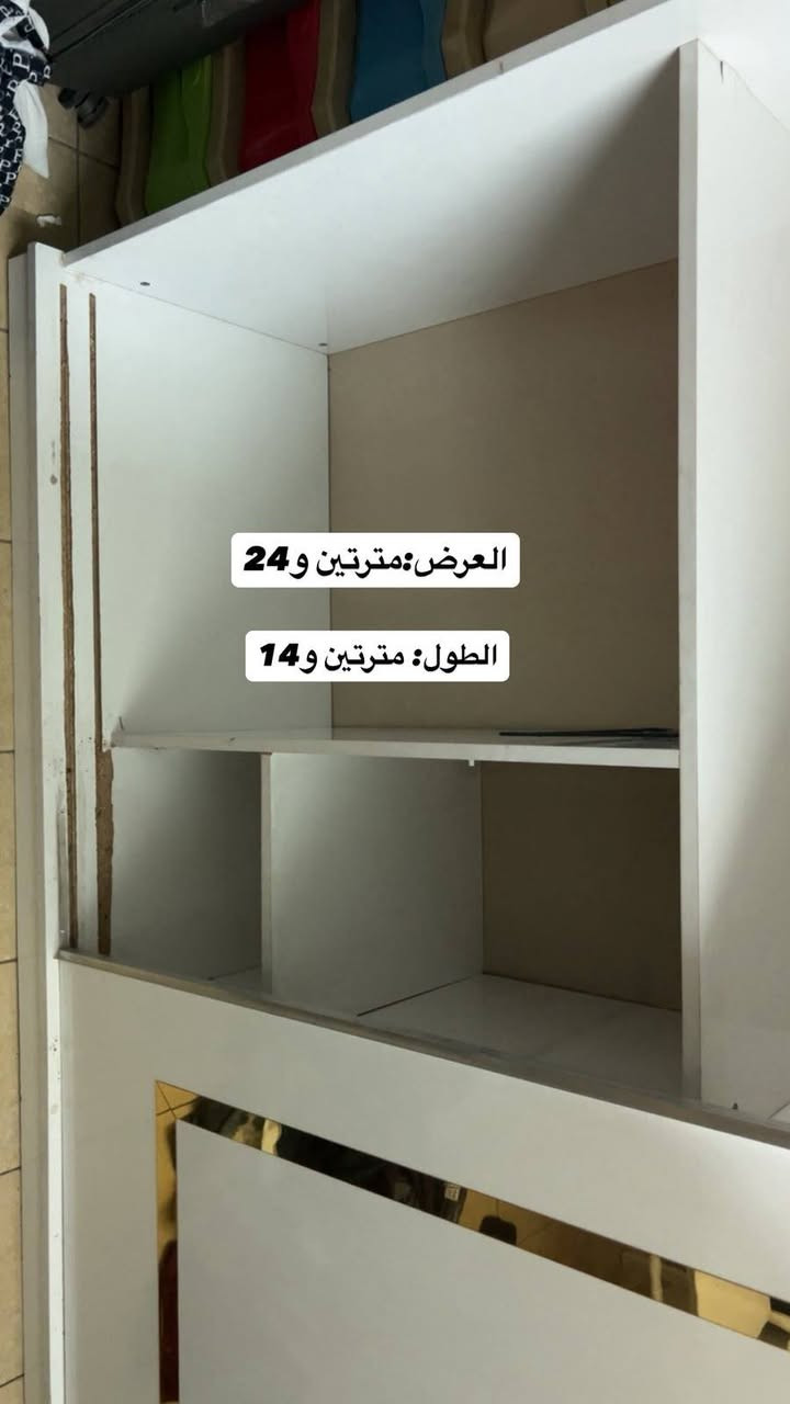 كنتور للبيع مستعجل سعر 250 مكاني بسمايه رقم للستفسار ***********
