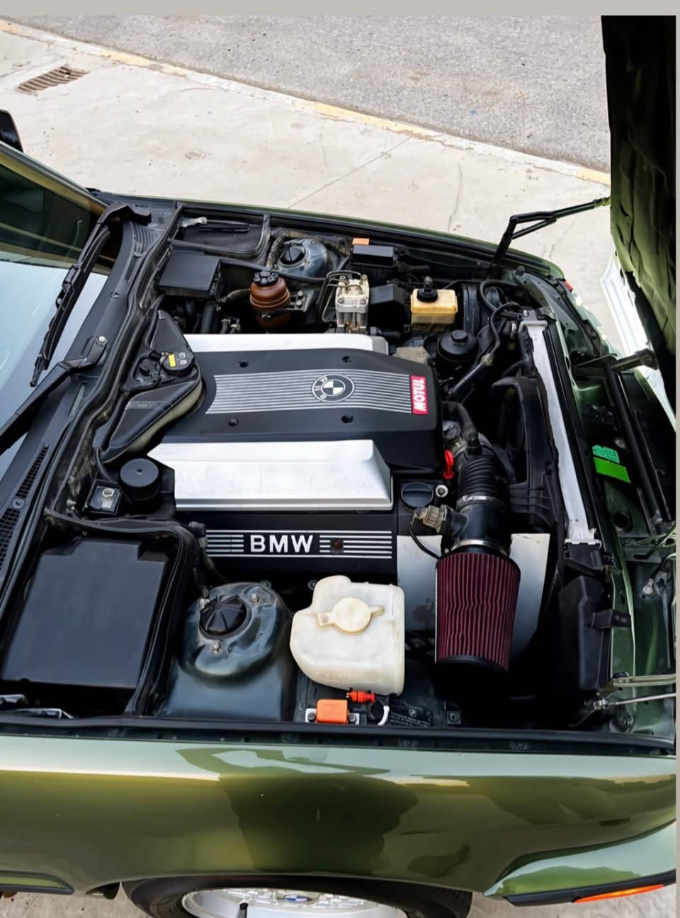 سلام عليكم 
BMW/#540iA/1993
بيع او مراوس حسب القناعه 
فول موصفات اصل بليته وسنويه بسمي هزه براد جديده
بدون نواقص بدون ضربه جاهزه كير محرك كصه بشرط 
تبريد ثلج منضومه جديده بنكات كهربائيه Z1
اكسل خفيف ضفيره بلاديه مملعوب بيه برغي 
سياره حيل نضيفه خام مو تعمير 
تايرات جديده ويل خليه بلاد صدره جديد 
لون زيتوني مصبوغه زيتوني فاتح 
سعر97$ومجال بسيط
مكاني كركوك
رقم الوتس:***********
تلفون ***********

