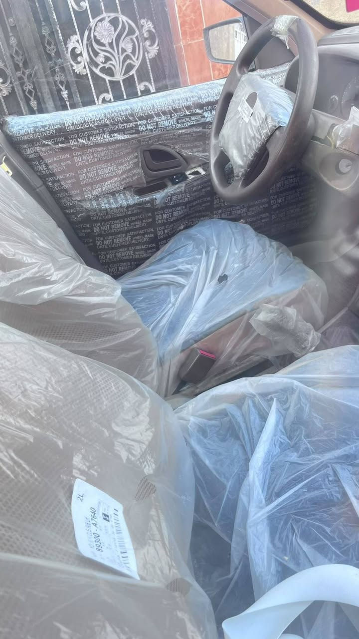 بيجو لميس خصوصي موديل ٢٠١٣
ضربة جاملغ امامي وجاملغ
 خلفي سيارة نضيفة ومحرك نضيف سنوية جديدة 
سيارة بيهة نقوصات خفيفة وبسيطة 
السعر 43 وبيهة مجال للشراي 
المكان بغداد البياع بيع مستعجل
الاستفسار الاتصال علئ هذه الارقام واتساب او خط 
***********
***********
