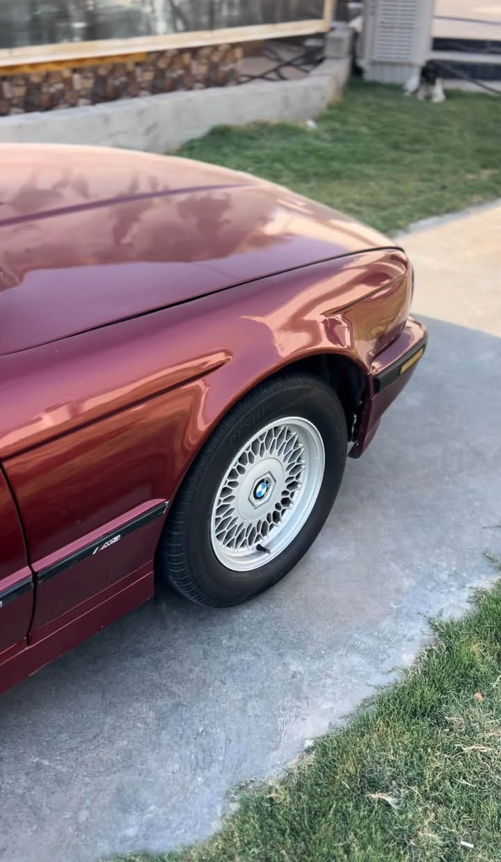 🍒BMW 525
موديل 1991  

كير ومحرك شرط كير اوتو

محرك مسكر 

صدر امامي خلفي جديد

تخم تاير جديد 

داخل ملكي رصاصي

سياره مصبوغه بس جمالي 

سيارة نصبتهه بعد احلى من الصور

رقم شمالي دولي  شرط التحويل 

السعر 60$ وبيها مجال  

العنوان ديالى 

الاستفسار ***********
