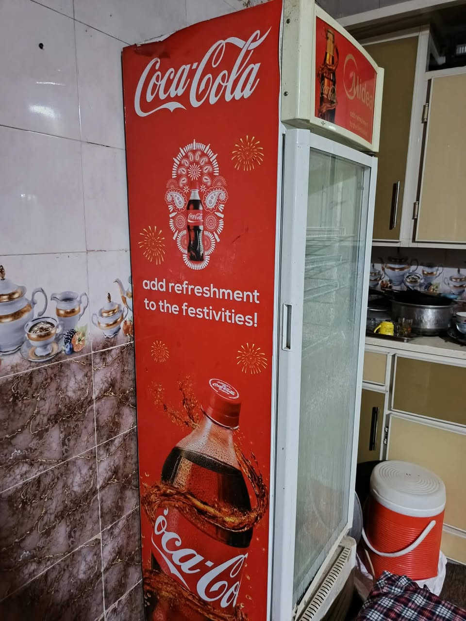 براد  نضيف وجديد مشتغل مده قصيره يحتاجله فقط غاز
ماخذه ب650 
اريده 225 شراي تواصل وياي ع واتساب
***********
