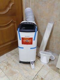 للبيع سبلت متنقل استعمال بسيط بغداد الامين الثانية 07734283353
