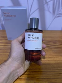 مو ابتكار، بس….تحفة العطر جميل جميل جداً   هو صح بي من DNA امواج وخصوص...
