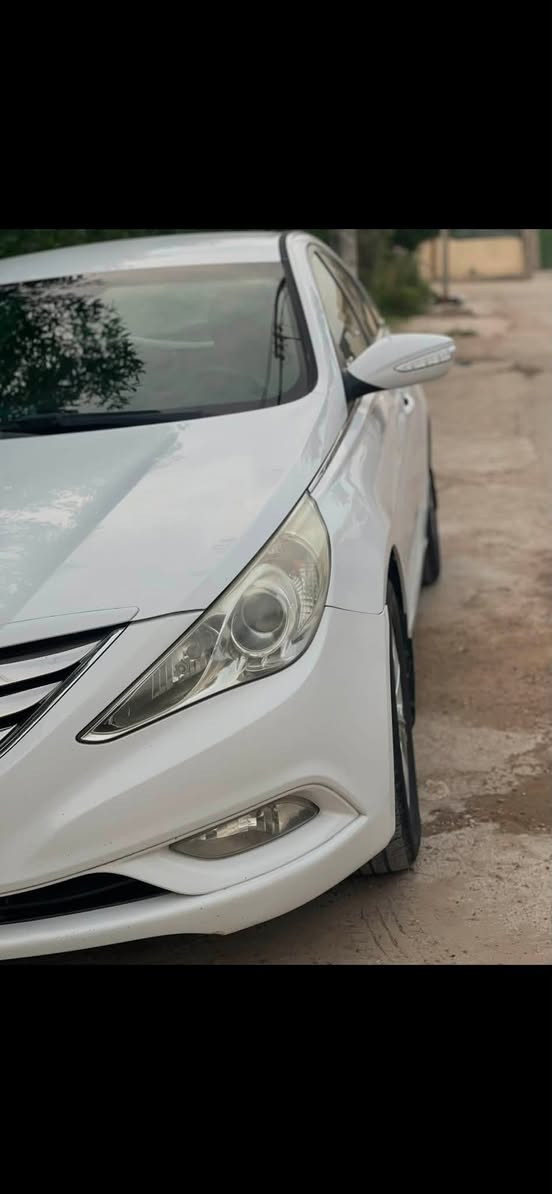 سلام عليكم
سوناتا ٢٠١٢ رقم بغداد باسمي تحويل مباشر  سياره مكفوله عدا بارد بالهلال الخلفي مال الجاملغ

الاستفسار على الرقم  ***********
