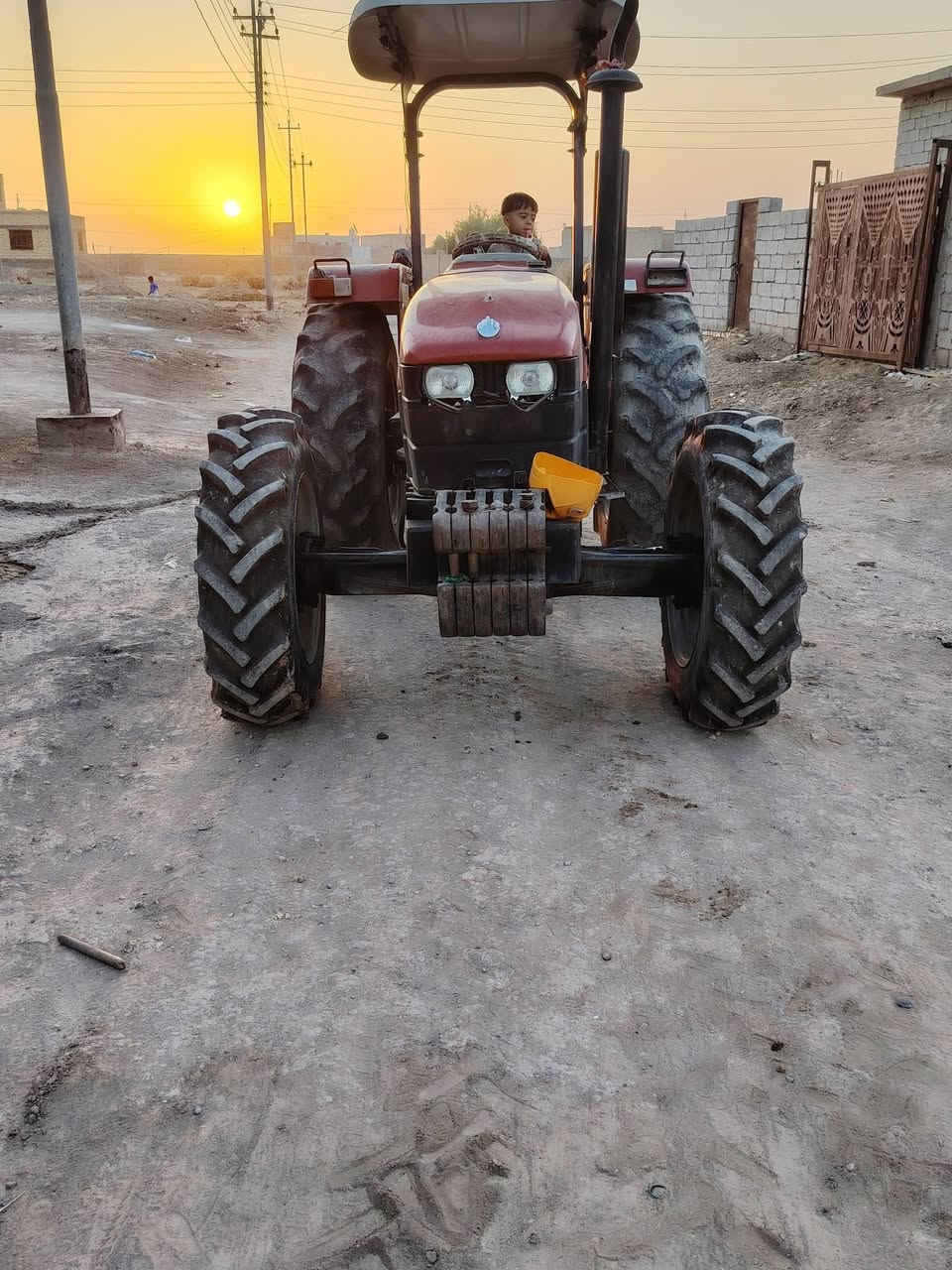 سلام عليكم مكينه بصراويهالبيع سعر ١٥وبيه مجال بسيط ***********

