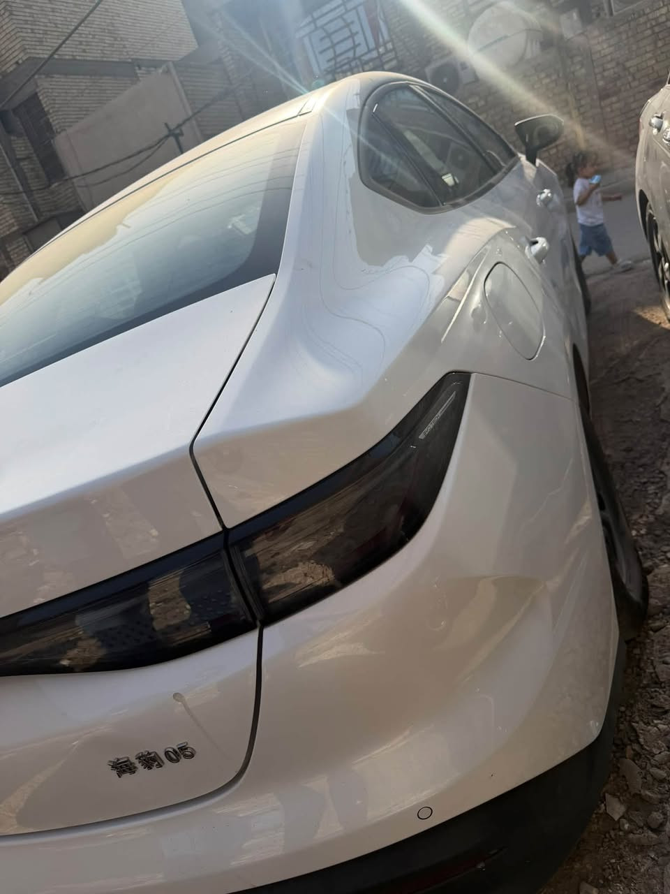 السلام عليكم
BYD سيل 5
سيل 5
موديل :2025 سياره كفاله عامه بيها بارد فقط جوه قبغ البنزين اثر طخه بسيطه 
ماشيه : 25
ع وضع شركه 
تشغيل عن بعد 
داخل ابيض 
لد نهاري 
وبعد مواصفات  معروفه
السعر 21مليون بيها مجال 
عنواني بغداد زعفرانيه او حارثيه 
***********
