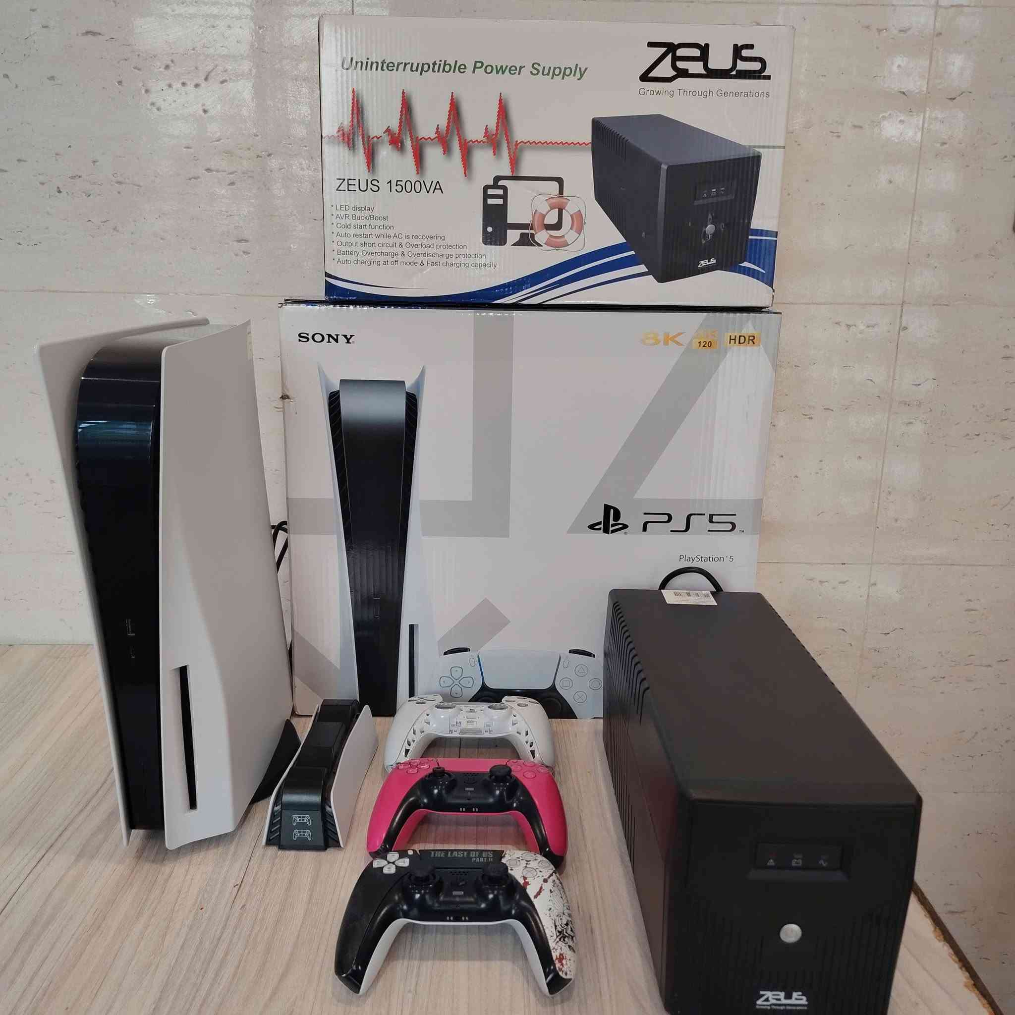 للبيع : بلي5 فات مستخدم قليل جدا نظافه 100% مع كامل ملحقاته + 230V UPS  مع كفر جوستك جديد + شاحن جوستك
مكان بغداد / الإعلام 
***********  اتصال + واتساب 
للبيع : بلي5 فات مستخدم قليل جدا نظافه 100% مع كامل ملحقاته + 230V UPS  مع كفر جوستك جديد + شاحن جوستك
