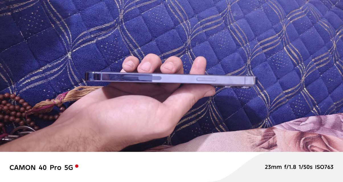للبيع 13 برو ماكس شخط مابي مبدل شاشه اصليه بس الشاشه مبدله ب٣٢٥ جهاز نضيف بطاريه 79 مكاني كربلاء طويريج السعر ٦٥٠ وبي مجال 0772468079
