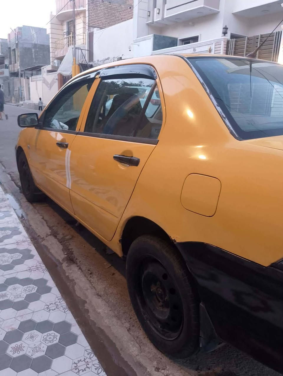 مسلام عليكم لانسر للبيع سياره كامله وكمله موديل 2008 سياره خير من الله دبريد ثلج صدر جديد تيرات جديد ترايك البصره سياره تخبل سعرها 70 وبيها مجال بصيط هذه رقم صاحبها اني مكلف بل نشر *********** مكان سياره ديالي بعقوبه
