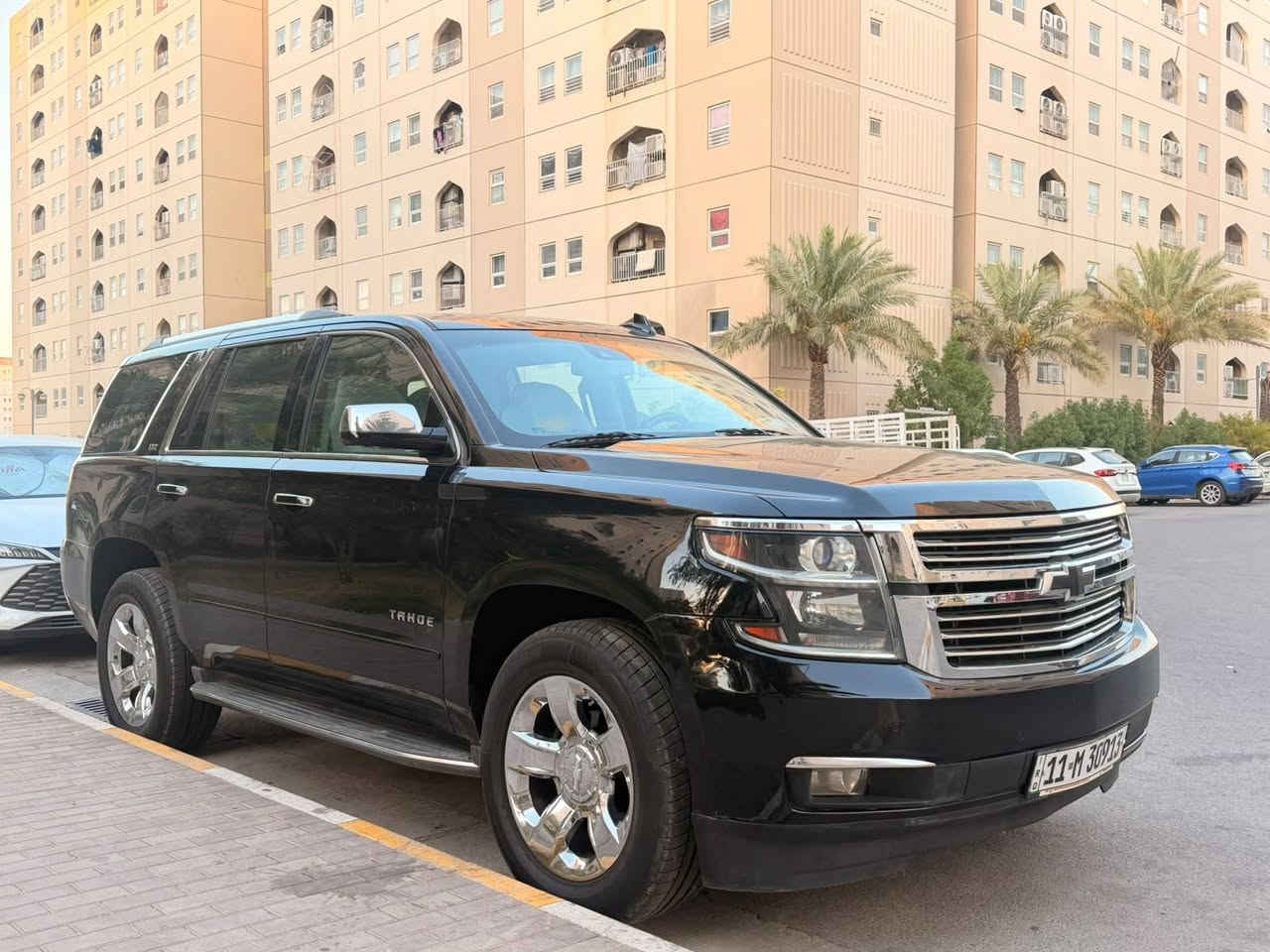 السلام عليكم
تــاهــو مـــوديــل 2016 
LTZ   فئه  
فووول مواصفات
عدا الفتحه  
ماشيه 125 M شرط الفحص  
سماعات BOSE
كشنات تدفئه + تبريد 
كشنات كهرباء خلفي امامي داتاشو 
7 راكب 
شاشه ديجيتال 
صندوق كهرباء 
بصمه 
داخل  vip
كشنات هزاز 
كامره خلفيه دواره 
شحن لاسلكي 
رادار من جميع الاتجاهات 
حساس امامي خلفي معه تحذير 
نضام تحذير اصطدام 
نضام تحذير عند خروج المسار 
كراسي خزن ميموري 
جميع الابواب بصمه 
ويل 20 اصلي بلادي  
اشاير بلمري + رادار تحذير 
وبعد بيها هواي مواصفات مال فول 
باتري مع منضومه بانزين مع ادامه كامله  حته دسكات امامي خلفي جديد وكاله شرط 
تخم تاير جديد 
السياره حيل جديده  
السونار مرفق بلمنشور 
فقط جاملغ امامي مبدل اصلي والقديم مالها موجود مع مكان بارد 
السياره صار سنين عندي استخدام شخصي 
السعر  275 
بسمي تحويل ثاني يوم 
هزه وفحص وارقام جديد
مكان السياره بغداد (بسمايه او الزعفرانيه ) ***********
