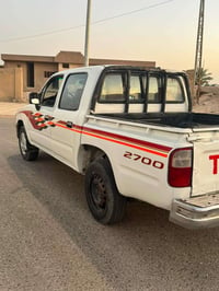 ١٩٩٨ • محرك ٢٧٠٠ • اوتوماتيك