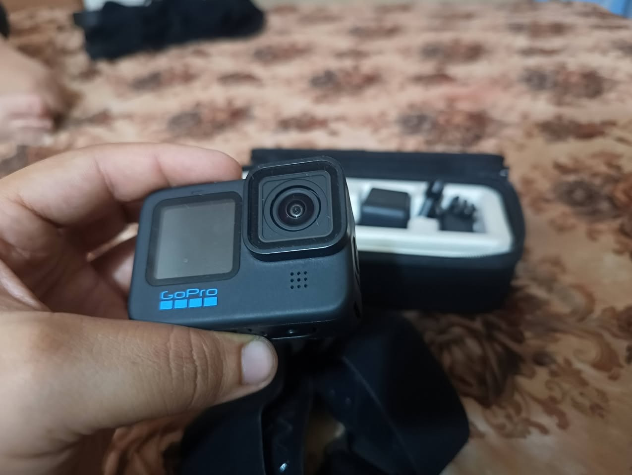 Gopro 10 hero
نضيفه حيل استخدام قليل وياها كل ملحقاتها ورام 

سعر 250 بيه مجال قليل مكاني الشعب وعندي توصيل رقم موبايل 

***********
