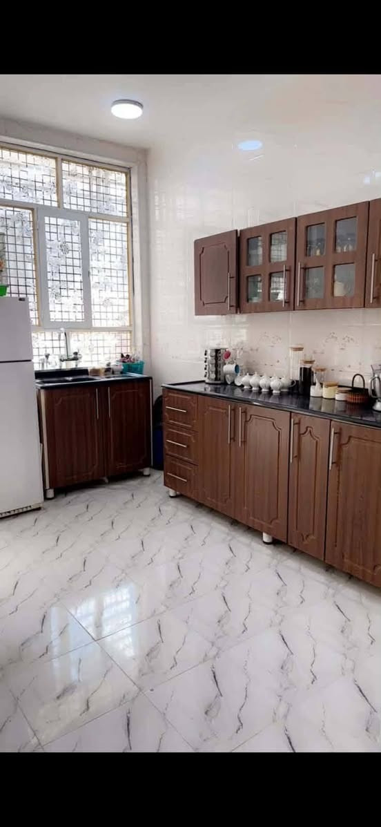 🏠 بيت للبيع – موقع مميز في بابل

📜 طابو زراعي – سند 25
📐 المساحة: 140 م² | طابق واحد
🏡 بناء حديث وجديد 2024

يتكون من:
• طرمة كبيرة
• صالة وهول
• مطبخ
• غرفة
• صحيات داخلية وخارجية
• بيتونة وممرات بطول البيت

📍 الموقع: شارع 80 – بابل، فرع باب خروج محطة الأضواء
🚗 يبعد عن الشارع العام شارع واحد فقط

💰 السعر: 95مليون وقابل للتفاوض البسيط
📞 للاستفسار: ***********
