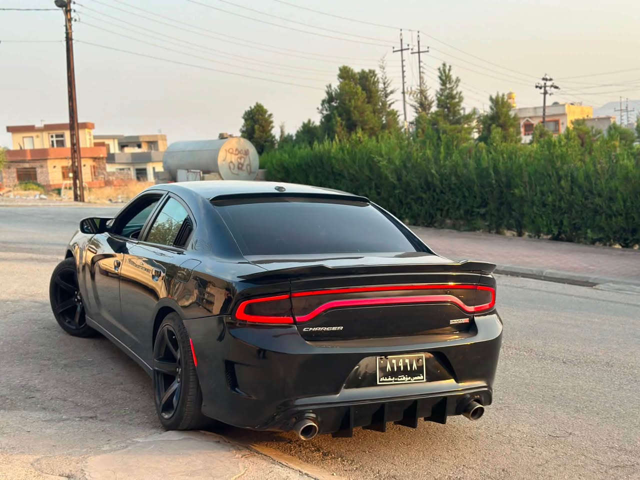 دؤج چارجه ر ٢٠١٧ 
براوه ي دوبه ي 
مواسفات sxt
شاشه گه وره 
كاميرا
ويل و تايه ي هيلكات 
ته بريد سه لاجه 
سه قف وحيزام به شه رت
ده حمي ئه مريكاشي نيه
يه ك ئيرباگي نه ته قيوه
نمونه له جواني 
كؤدو باركؤدي بؤكراوه
گيرومكينه 
كاره بايي به شه رتي ١٠ فيته ر
چوار تايه ي سفري له ژيره 
بريك و هه موو گياني مه زبوته
شوين قه لادزي 
*********** بشدار, السليمانية
