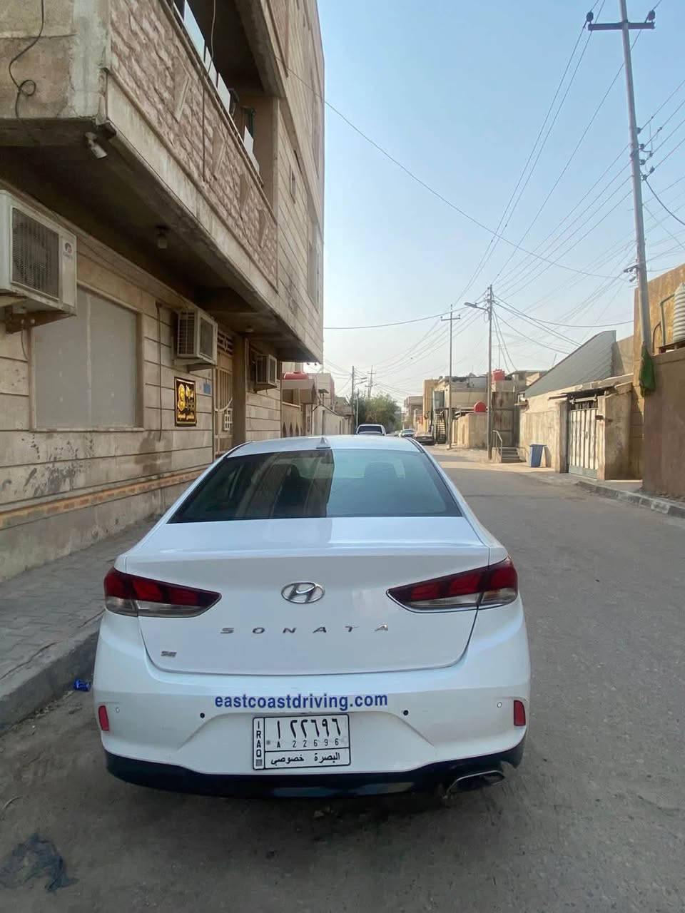 السلام عليكم..
سوناتا 2018 سيارة جديده بالجيس 
ماشيه 110 كيلو فقط رقم بصرة تحويل ثاني يوم 
بيها فقط الداير فوك التاير الوره فقط 
الشراي يتصل *********** او واتساب
