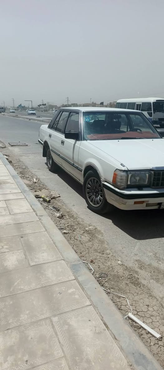السلام عليكم
سوبر ١٩٨٥ محرك ٢٥٠٠ ديلكو
رقم بغداد انكليزي باسم راعيها يمي تحويل مباشر 

السيارة جاهز للاخير بدون نقص كهربائيات كله شغالة بلادي
محرك قبل شهرين شادة 
اكسن وعنبار وتخم تاير جدد
طوب جدد
منظومة تبريد قبل يومين كملتها 
 بدون اي نقص السيارة
السعر ٤٤ وبي مجال بسيط
الناصرية مركز
*********** ناصرية, ذي قار
