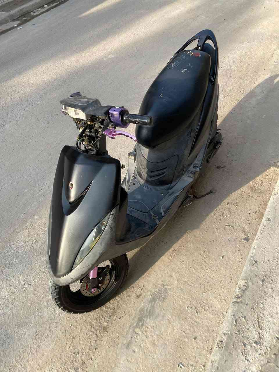 ماكس • بنفسجي • كابريتر