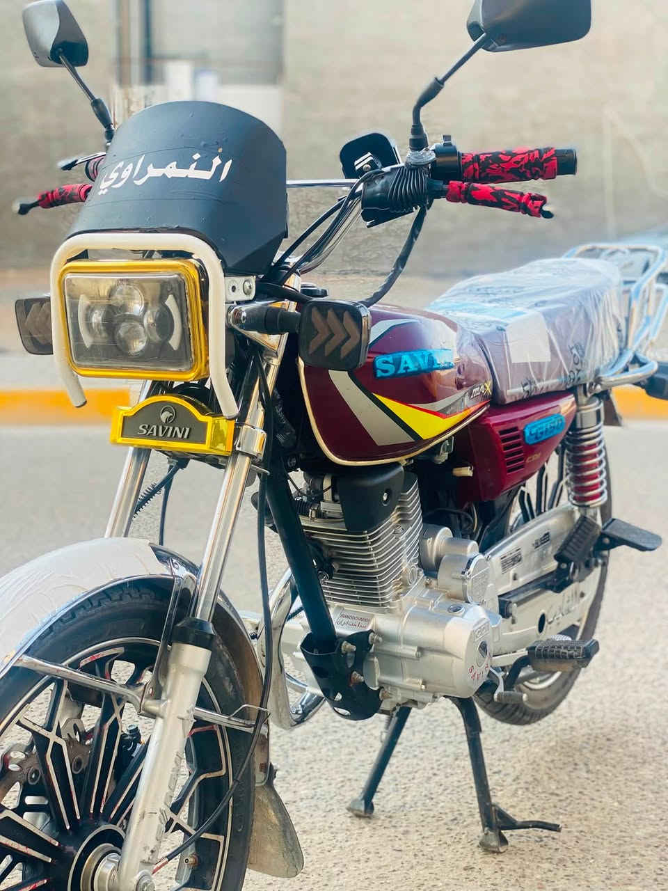 سلام عليكم ماطور سيفان للبيع موديل ٢٠٢٤ محرك ١٥٠ مكفول كفاله عامة كهربائيات كلها شغالة تايرات جدد مرايات هورن شاشة إلكترونية لون مميز ٥ كير وين ميعجبك افحص ما ناقصة ربع السعر ٨٧٥ وبي مجال حق الجية المكان الأنبار الرمادي الرقم ***********
