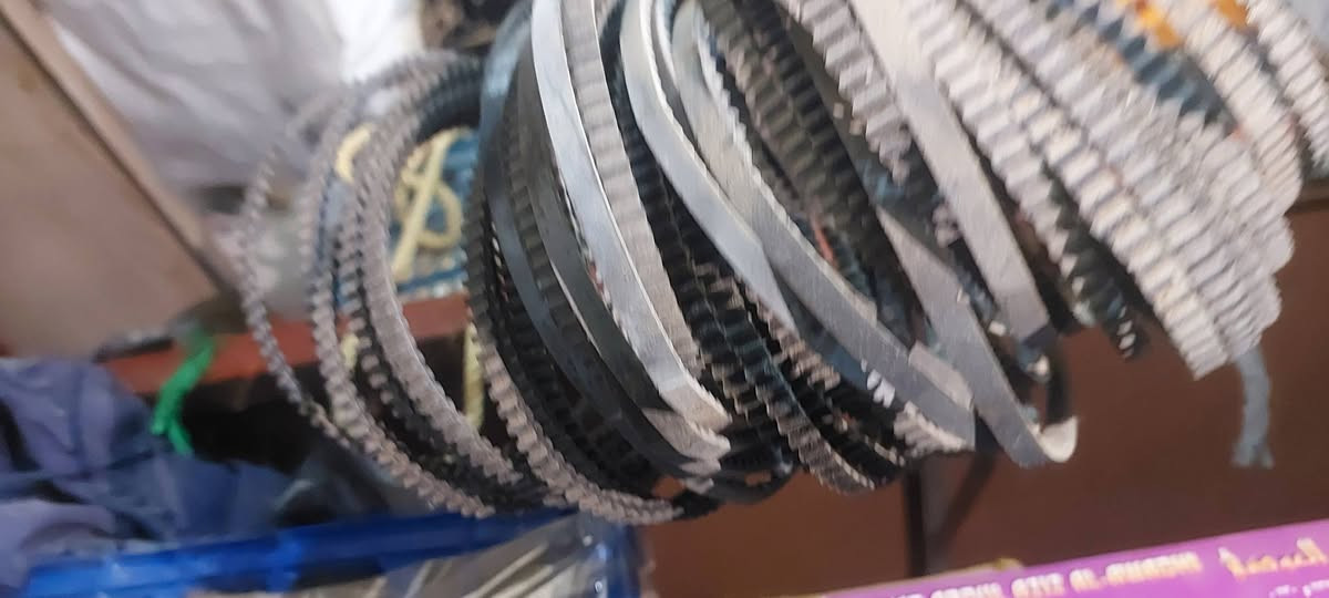 السلام عليكم تصفيه محل 
قيراجات و لوازم  خياطه 
 اقمشة منوع للبيع  
شهربان حي الشهداء 
هاتف***********
او مراسه على الخاص
