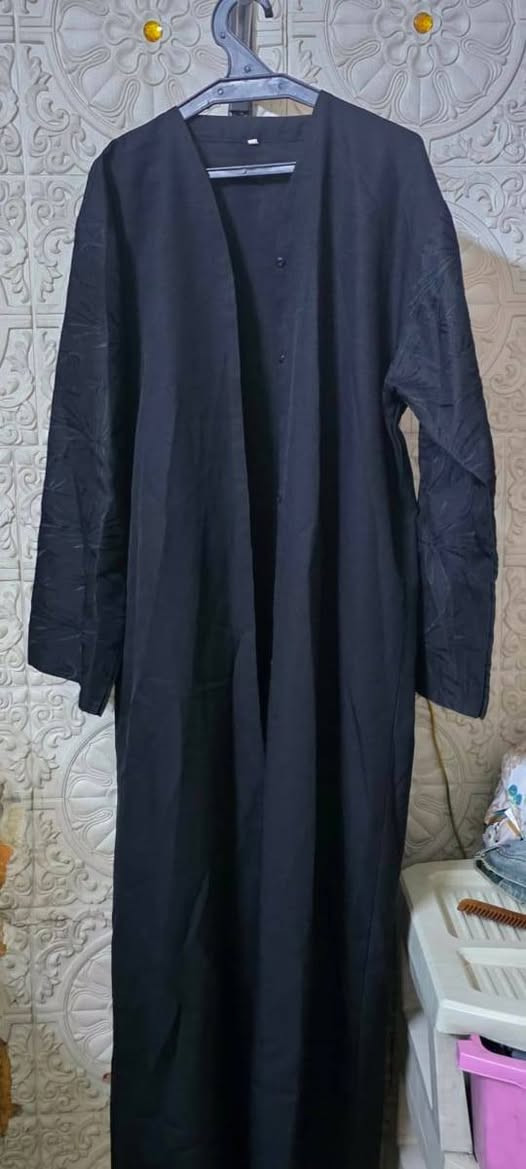 السلام عليكم عندي جبب كويتي واوربي نسائي 20 قطعه ابيعهن شلعه خلي سعر مناسب
تواصل *********** واتساب
