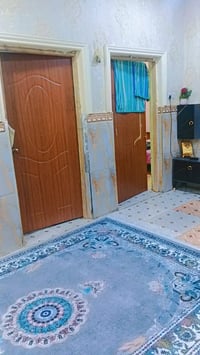 بيت للبيع • غرفتين • محتويات