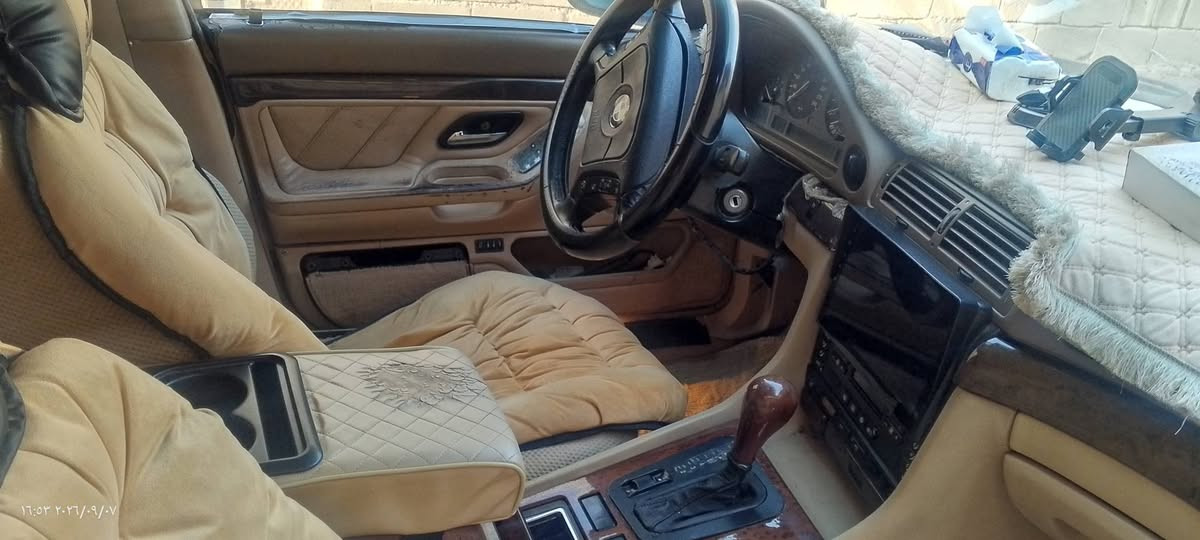 بي ام خفاش • موديل ١٩٩٧ • لايت زنون