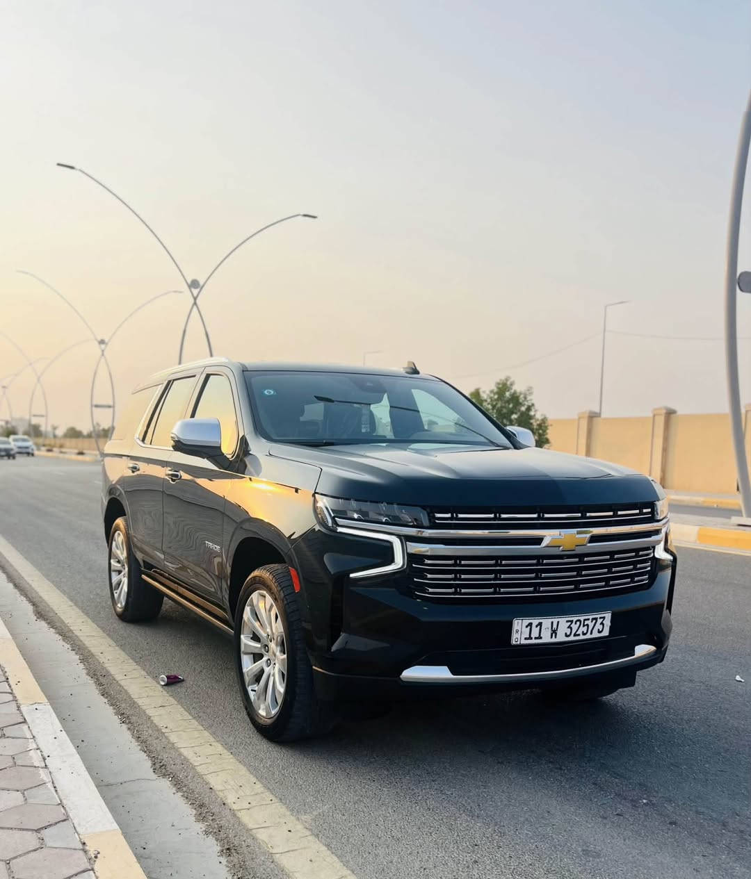 تاهو بريمير 2023 خليجي

الحالة: اخت الزيرو
الوكالة: شركة المنصور
الموديل: 2023
اللون: أسود
الممشى: 55000 كم 
المحرك: 5300 سي سي V8
المنشأ: خليجي

المواصفات:

- سقف بانوراما
- دخول وتشغيل ذكي بصمة للأبواب الأربعة
- مقاعد كهربائية
- مقاعد أمامية تدفئة وتبريد
- مقاعد ميموري
- ديكور خشب فاخر
- شاحن لاسلكي
- جنوط 22 إنج
- كاميرات 360 درجة
- نظام تعليق مستقل
- نظام صوت BOSE مع 10 سماعات
- دواسات كهربائية مع إنارة LED
- نظام سحب مقطورة متكامل مع كاميرا
- جكات كهربائية
ومعروفة مواصفات البريمير بعد

السعر ٥٣ وبيها مجال 
للاستفسار: ***********
