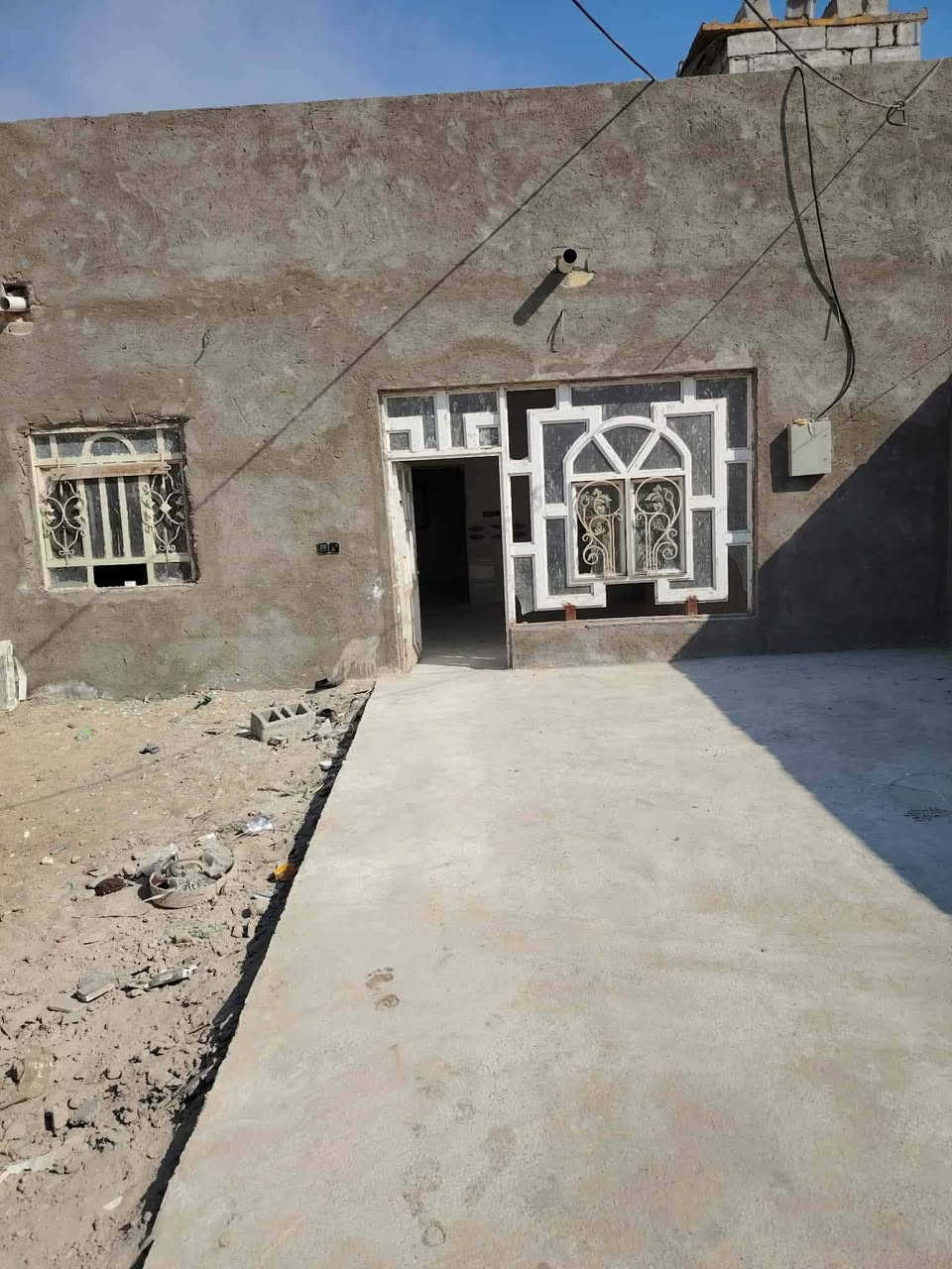 الرهن الرهن البيت البراكيه قرب شارع معمل السمنت
البيت الرهن فقط
8مليون 
البيت كلش نظيف
مدارس يمه
***********
