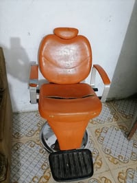 كراسي حلاقة • البصرة أبي الخصيب