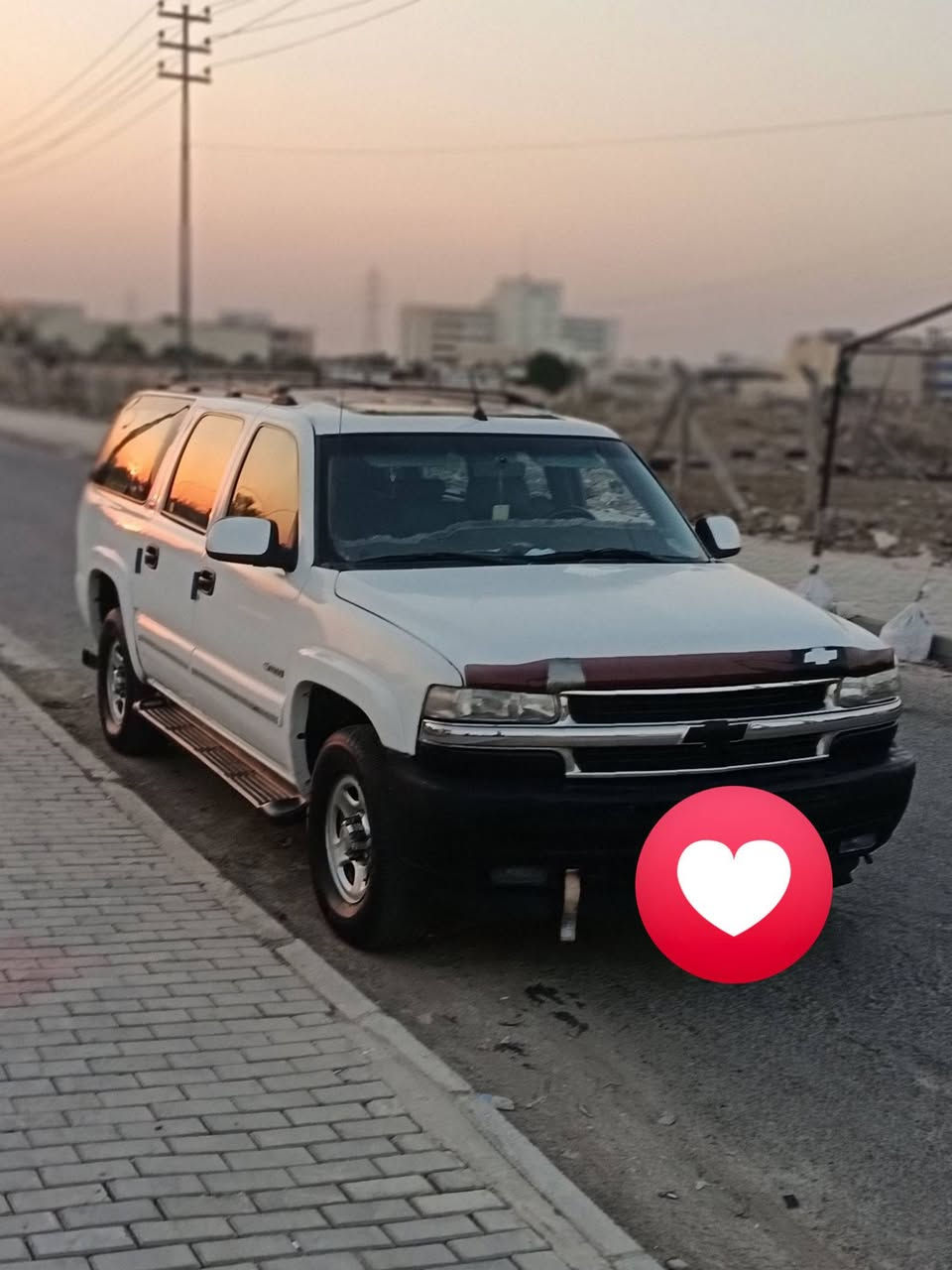 شوفر ليت موديل ٢٠٠٠ جاهزة تبريد مكسنة كير واكسل وغرفتة كلش حلوة رقم انبار انكليزي باسمي كهربائيات جاهزة مبيهة نقص برغي***********

نص مكتوب في الصور:
- الخميس