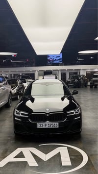 بي ام 530i • ٢٠٢٢ • ٤٩٠٠٠ ميل