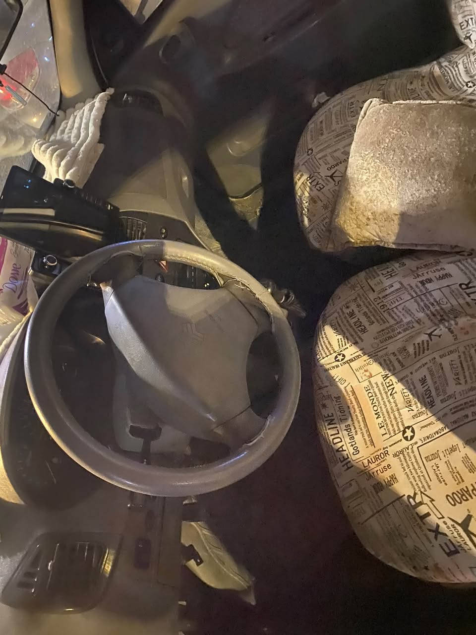 سلام عليكم طيبه موديل ٢٠١٢ مكان لسياره بغداد الشعب 
رقم الهاتف ***********
