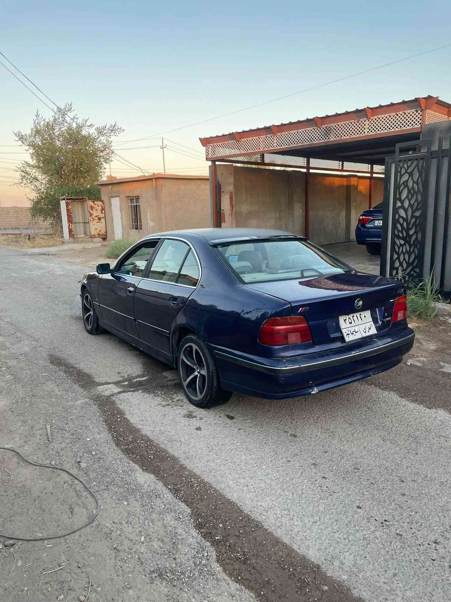 بي ام 528i • كير اوتو • تكريت العلم