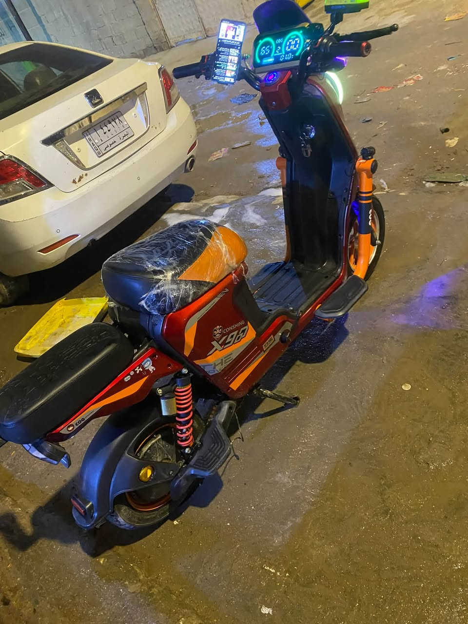 دراجة شحن • بدون بطاريات • نظيفة