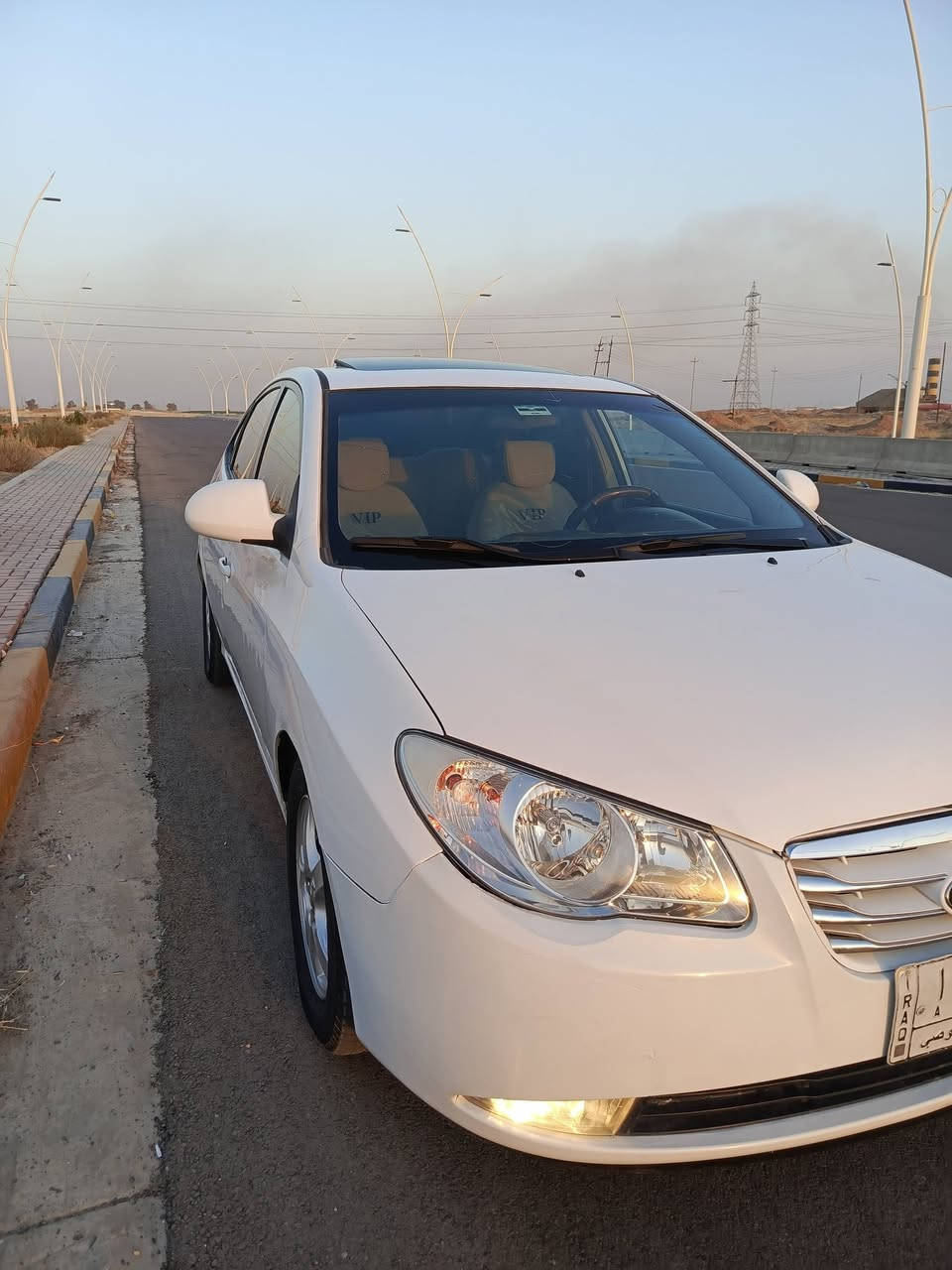 السلام عليكم للبيع الانترا 2009خليجي فول محرك20 بيها صبغ بنيد وجاملغ امامي وهلال خلفي بدون دواخل شرط سياره جديدة مابيه اي نقص محرك +كير +صدرامامي خلفي جديد +تبريد ثلج منظومه كاملة شادلها رقم صلاح الدين بأسمي شرط التحويل السعر 102وبيها مجال الشراي يتصل *********** مكاني سامراء
