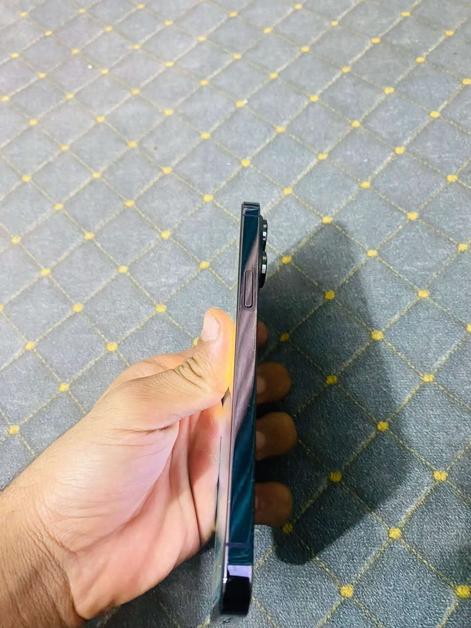 ايفون ١٤ برو ماكس • ٢٥٦ • بطاريه ٨٦