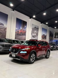 نيسان روج وارد امريكي موديل 2021 محرك 4 سلندر 2.5 يعني مرغوب مواصفات S...