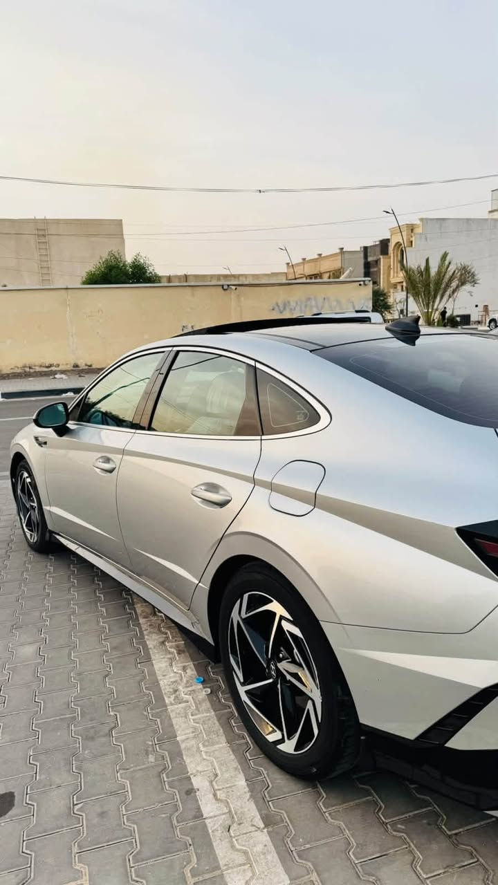 سوناتا • نص امامي • ماشيه ١٨٠٠٠