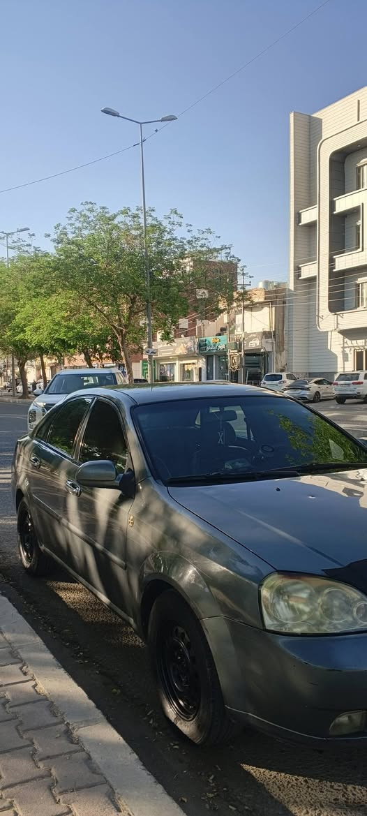 السلام عليكم 
اوبترا 2009 رقم انكليزي 
كير مكينه مكفولات كهربائيات مكفوله  بدون حادث 
غرفه بلاديه صدر امامي خلفي نضيف 
بابين  السايق والخلف نص الباب صبغ 
السعر 67$
ديالى المقداديه 
***********
